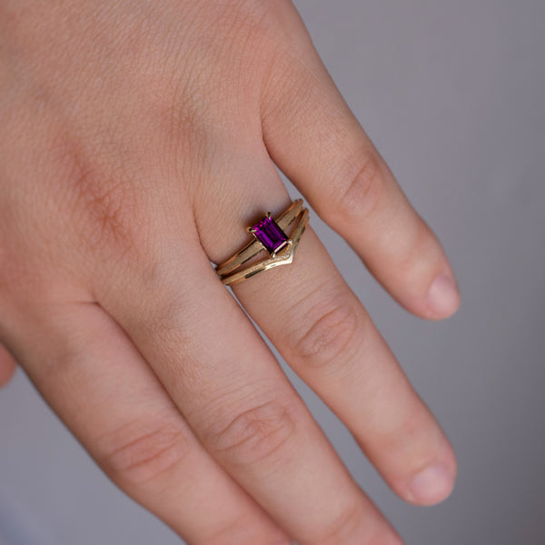 Grape Garnet Solitaire