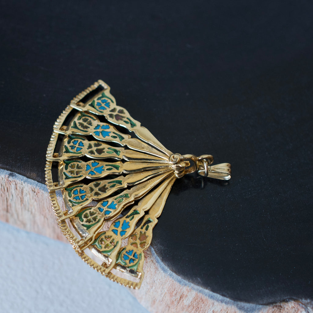 Vintage Articulated Fan Pendant