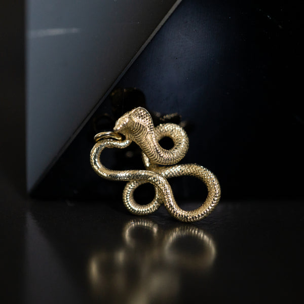14k Cobra Pendant
