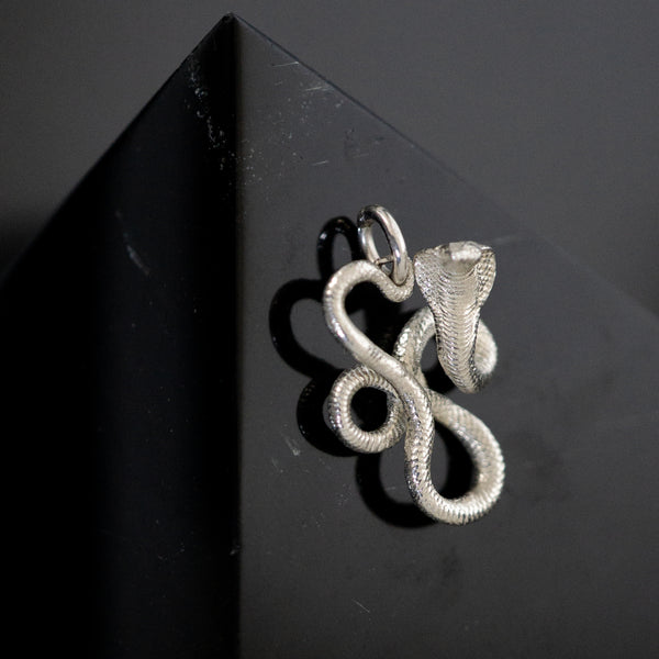 Silver Cobra Pendant
