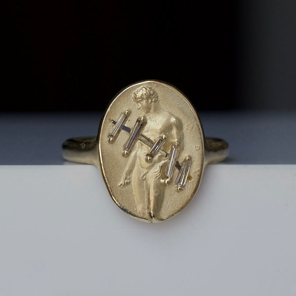 Antinous Gold and Diamonds Ring