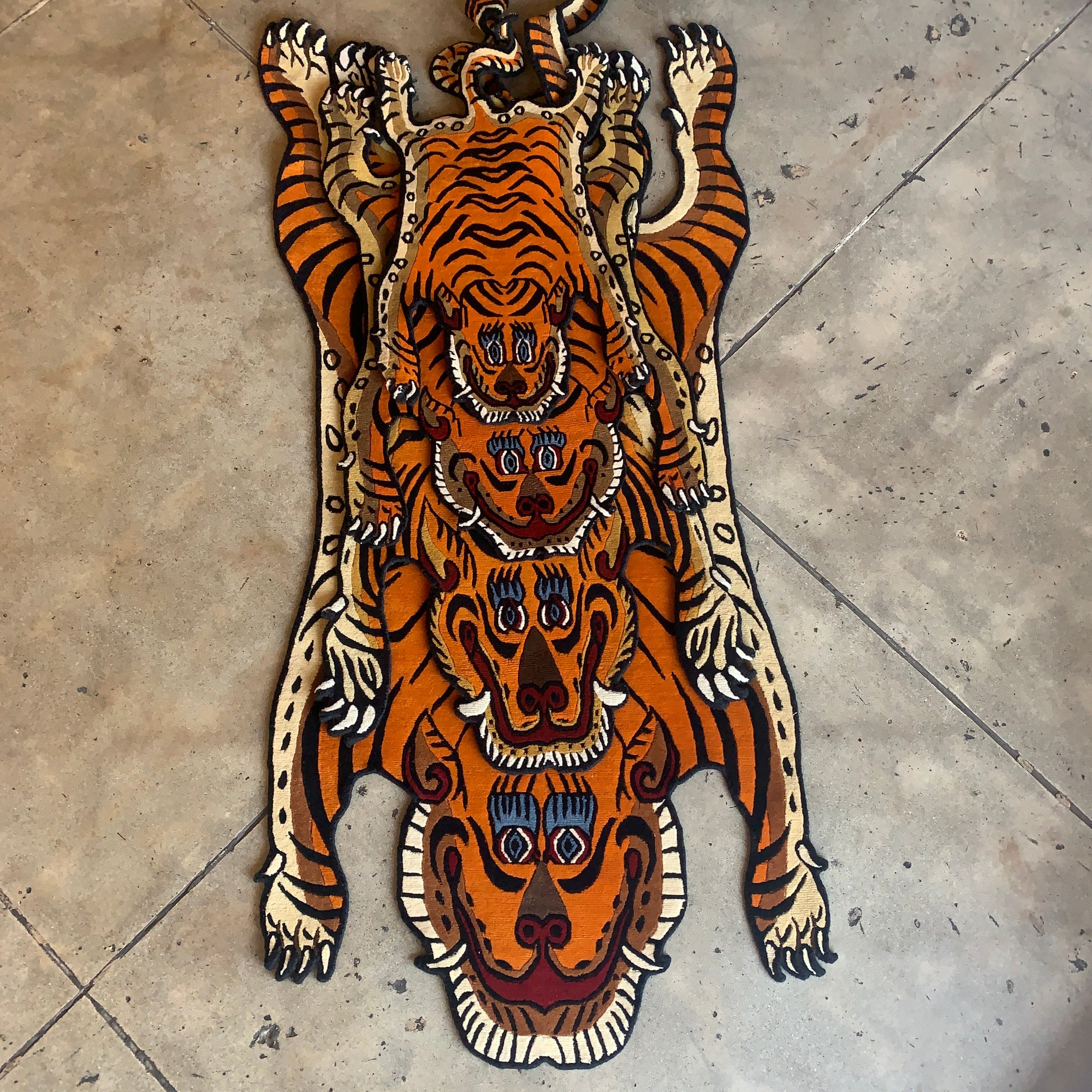 アート・デザイン・音楽 The Tiger Rugs of Tibet アート・デザイン・音楽 The Tiger Rugs of Tibet 20250219_JADE.