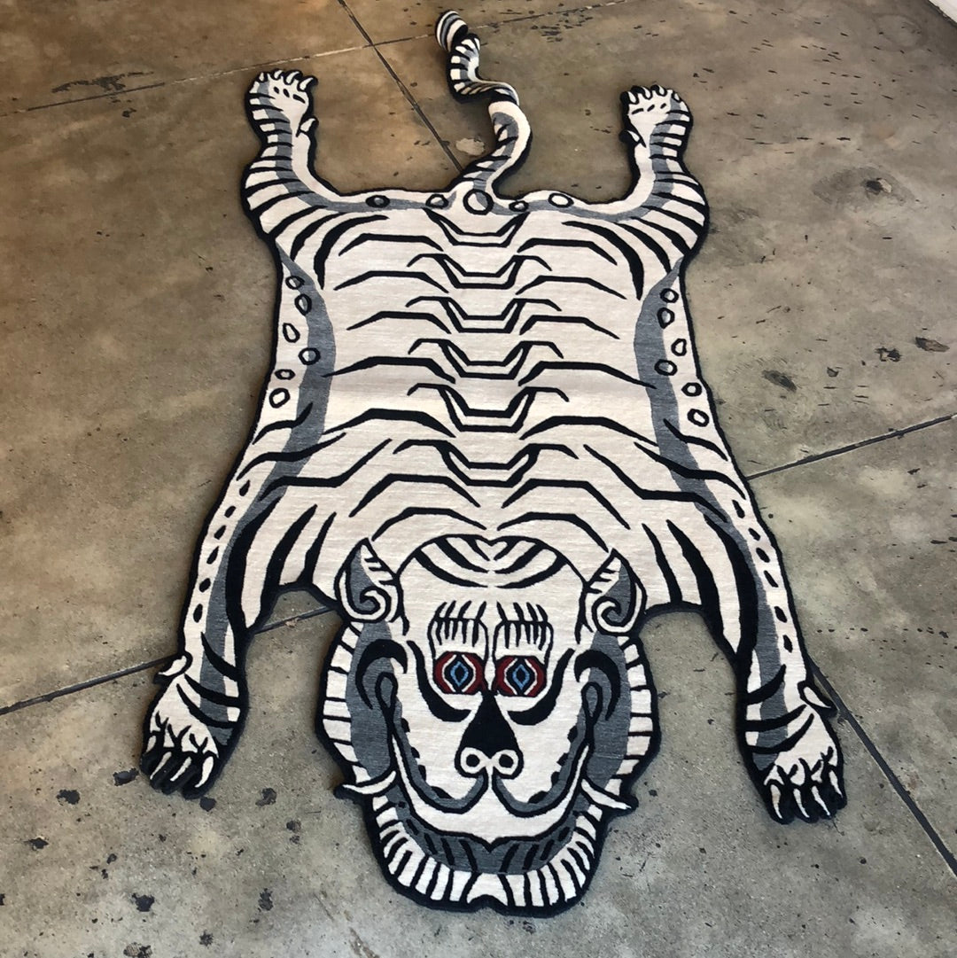 Tibetan Tiger Rugs– Good Fortune